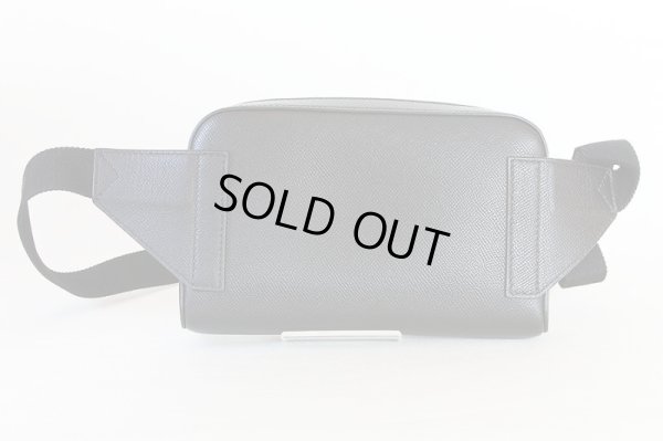 ダンヒル カドガン ラゲッジ キャンバスボディバック 20R3987CA001R ブラック 裏面