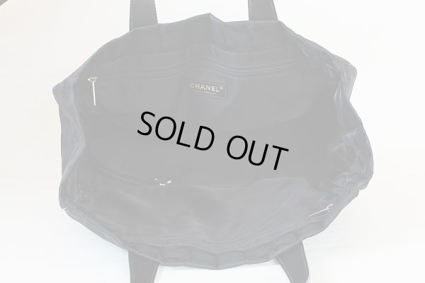 シャネル　ニュートラベルライン　トートMM　ノワール　中身