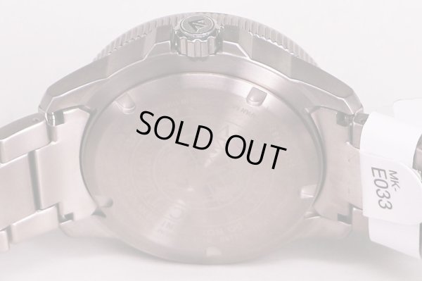 シチズン　ダイバー２００ｍＧＭＴ　ＢＪ７１１０－８９Ｅ　黒文字盤　裏面拡大