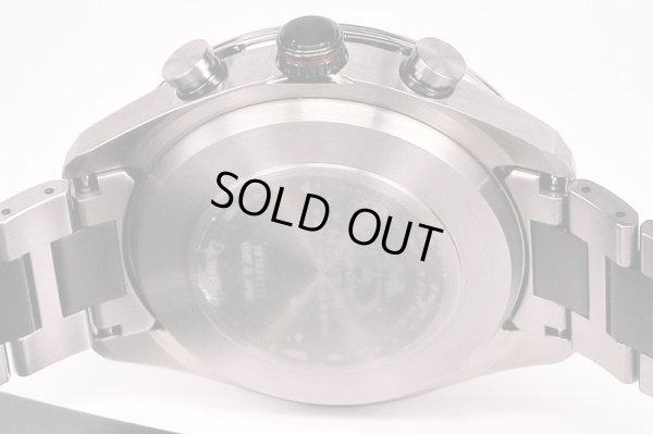 シチズン　サテライトウェーブ　ＣＣ３０８５－５１Ａ　銀文字盤　裏面拡大