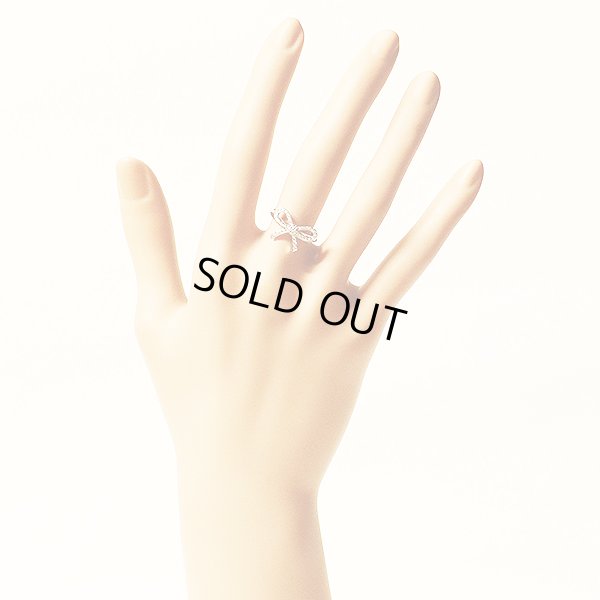 ティファニー　PT950 ボウリング 3.40g　装着イメージ