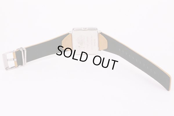 エプソン　スマートキャンパス　ピーナッツカーニバル　スヌーピー　液晶文字盤　革ベルト