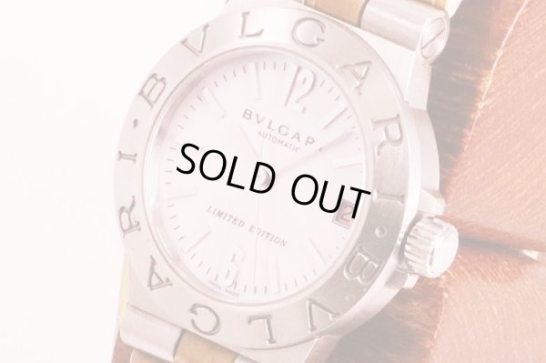 ブルガリ　ディアゴノスポーツ　ＬＣＶ２９Ｓ　ピンクシェル文字盤　限定　サイド拡大