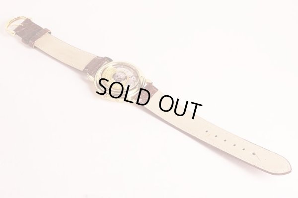 モーリス・ラクロア　トリプルカレンダームーンフェイス　１３１１１　白文字盤　革ベルト状態　裏面