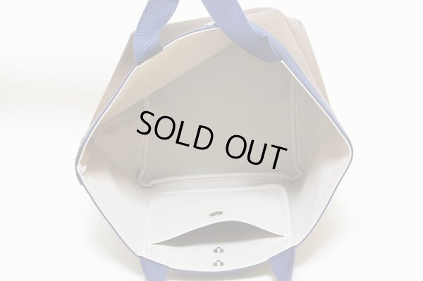 エルベシャプリエ リュクス舟型トートM 707GP トープ/ネイビー  中身