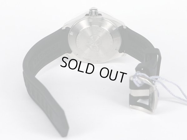 タグホイヤー　アクアレーサー　ＷＢＤ１１１０　黒文字盤　ラバーベルト