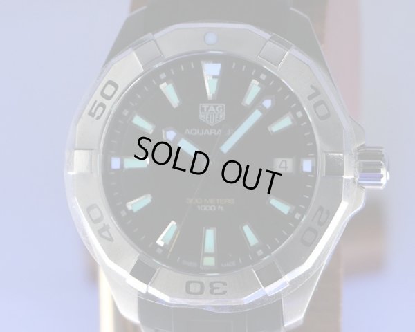 タグホイヤー　アクアレーサー　ＷＢＤ１１１０　黒文字盤　ライト