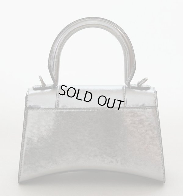 バレンシアガ　アワーグラスXS　トップハンドルバッグ　592833 メタリックシルバー　裏面