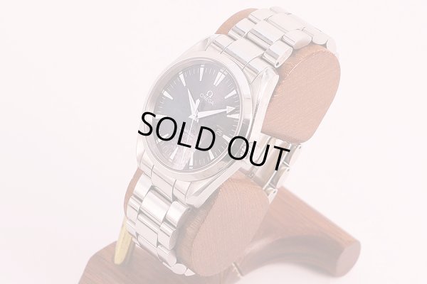 オメガ　シーマスター　アクアテラ　２５１７．５０　黒文字盤　サイド