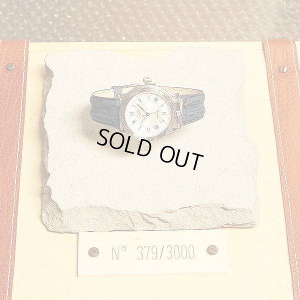 ロンジン　リンドバーク　Ｌ２．６１０．４　パイオニアーズＧＭＴ　銀文字盤　ケースイメージ(3)