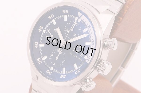 ＩＷＣ　アクアタイマークロノ　ＩＷ３７１９２８　黒文字盤 白インナーベゼル　サイド拡大