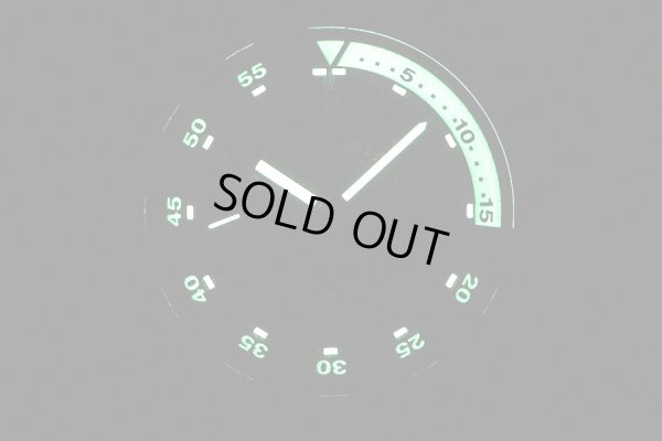 ＩＷＣ　アクアタイマークロノ　ＩＷ３７１９２８　黒文字盤 白インナーベゼル　ライト暗闇