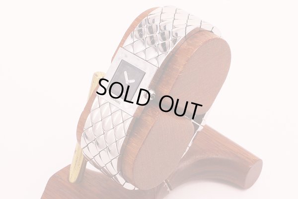 シャネル　マトラッセ　黒文字盤　サイド