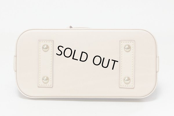 ルイ・ヴィトン アルマBB M53152 底