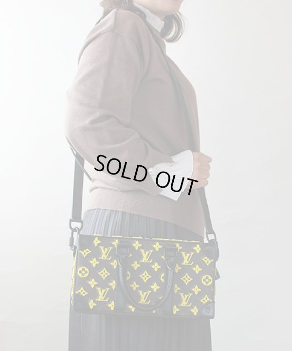 ルイ・ヴィトン スピーディ・ソフトトランク M45025 掛けたイメージ