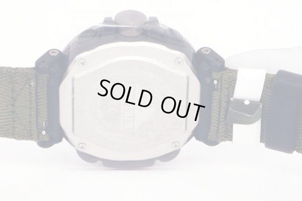 カシオ　プロトレック　ＰＲＷ－６６００ＹＢ　黒文字盤　裏面拡大