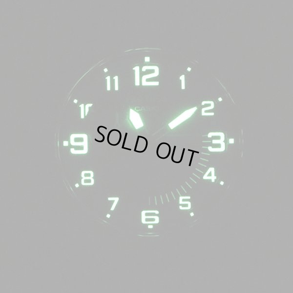 カシオ　プロトレック　ＰＲＷ－６６００ＹＢ　黒文字盤　ライト暗闇