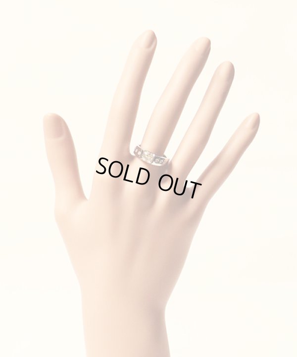 PT900 ダイアイリリング 1.129ct 0.13ct 8.30g　装着イメージ