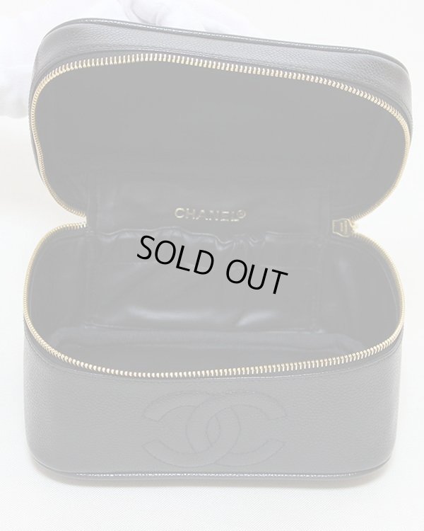 シャネル　バニティバック 横型 A01997 ブラック　中身