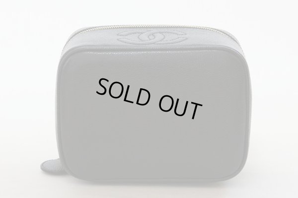 シャネル　バニティバック 横型 A01997 ブラック　底