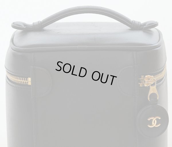 シャネル　ビコローレ バニティバック 縦型 ブラック　裏面拡大