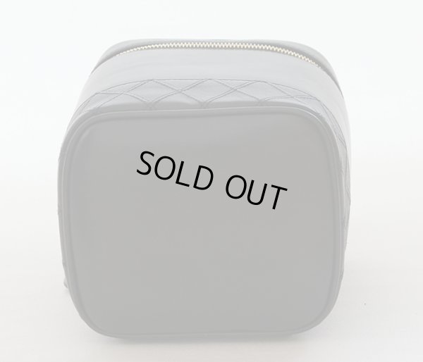 シャネル　ビコローレ バニティバック 縦型 ブラック　底