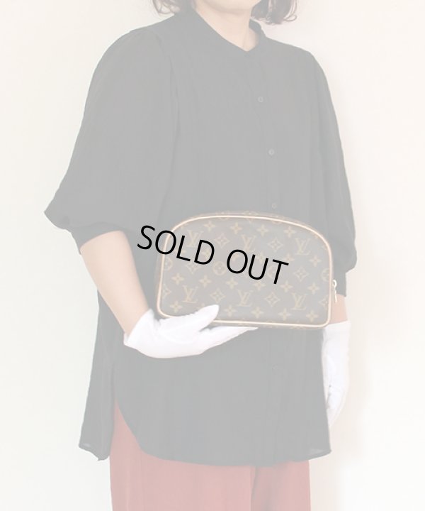 ルイ・ヴィトン　トゥルース・ トワレ25 M47527　持ったイメージ