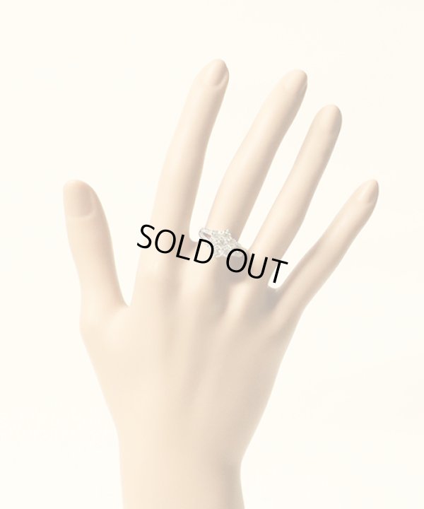 PT900 ダイアイリリング 1.432ct 0.10ct 6.40g　装着イメージ