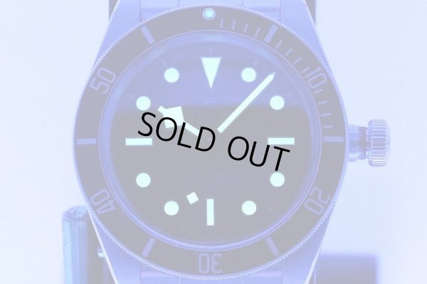 チューダー　ヘリテージ　ブラックベイ　７９０３０Ｎ　黒文字盤　黒ベゼル　ライト