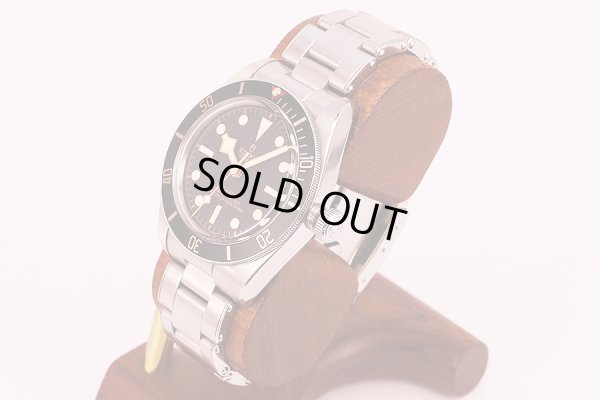 チューダー　ヘリテージ　ブラックベイ　７９０３０Ｎ　黒文字盤　黒ベゼル　サイド