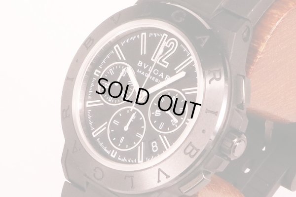 ブルガリ　ディアゴノ　マグネシウム　ＤＺ４２　ＳＭＣＯＨ　黒文字盤　サイド拡大