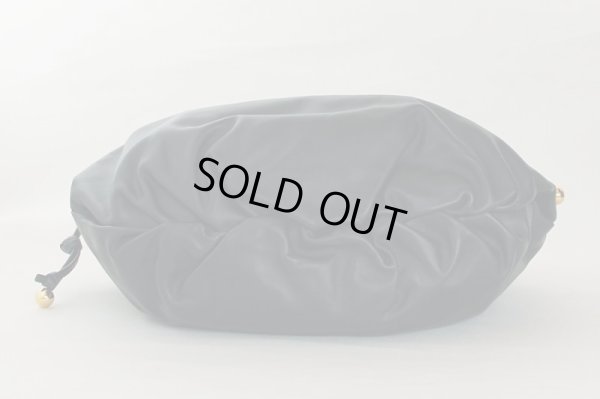 ボッテガヴェネタ ミディアム・ザ・バルブ 651812VCP408425 ブラック　底