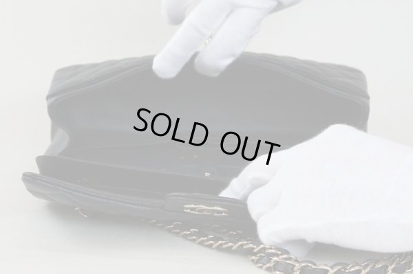 シャネル　マトラッセ Wチェーンショルダーバック ネイビー／ゴールド金具　中身