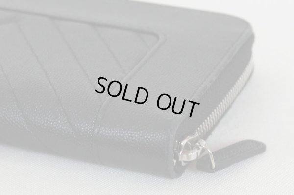 シャネル マドモアゼル ラウンドファスナー長財布 ブラック/SIV金具 角スレ