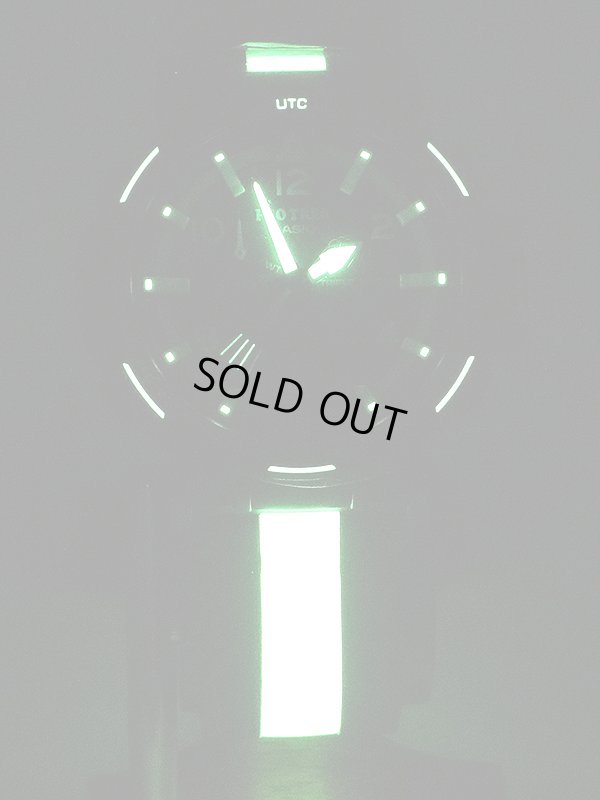 カシオ　プロトレック　ＰＲＧ－６５０ＹＬ－３ＪＦ　カーキ文字盤　ケイビングモデル　ライト暗闇