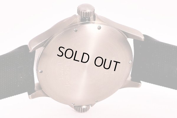 ダニエル・ジャン・リシャール　ダイバースコープ　２４０２０　黒文字盤　裏面拡大