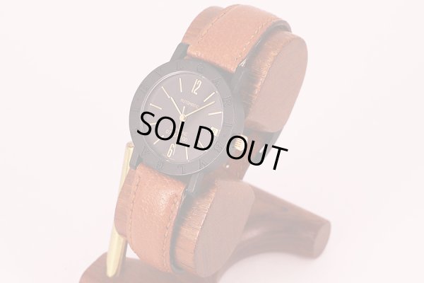 ブルガリ　ブルガリブルガリ　カーボン　ＢＢ３３ＶＬＤ　黒文字盤　日本限定　サイド