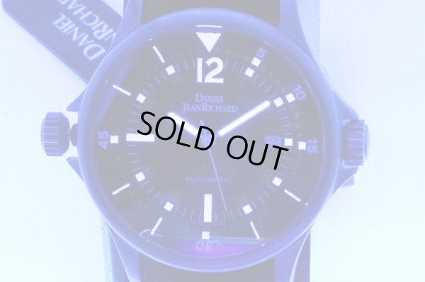 ダニエル・ジャン・リシャール　ダイバースコープ　２４０２０　黒文字盤　ライト