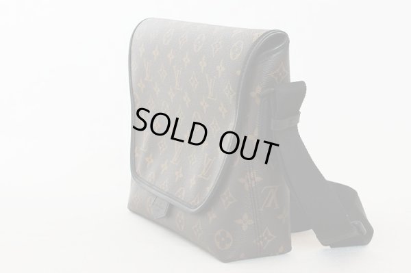 ルイ・ヴィトン　マグネティック・メッセンジャー M45557　サイド