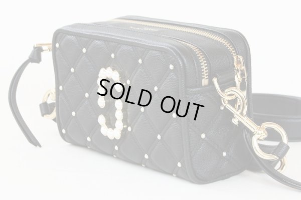 マークジェイコブス THE SOFTSHOT21 WITH PEARLS M0016480 ブラック サイド