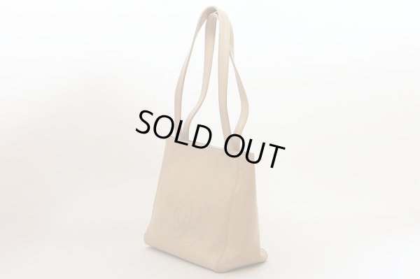 シャネル　ショルダートートバック ベージュ　サイド