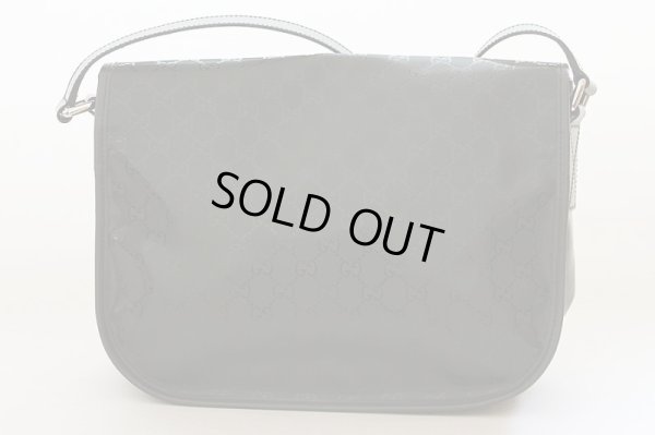 グッチ メッセンジャーバック 201732 520981 モスグリーン 裏面