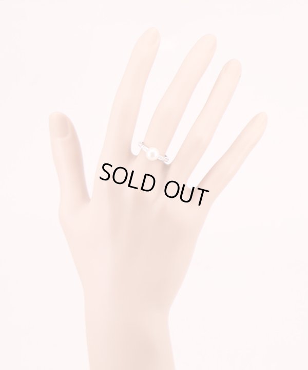 ミキモト　PT950 パールダイアイリリング 7.50mm 4.50g　装着イメージ