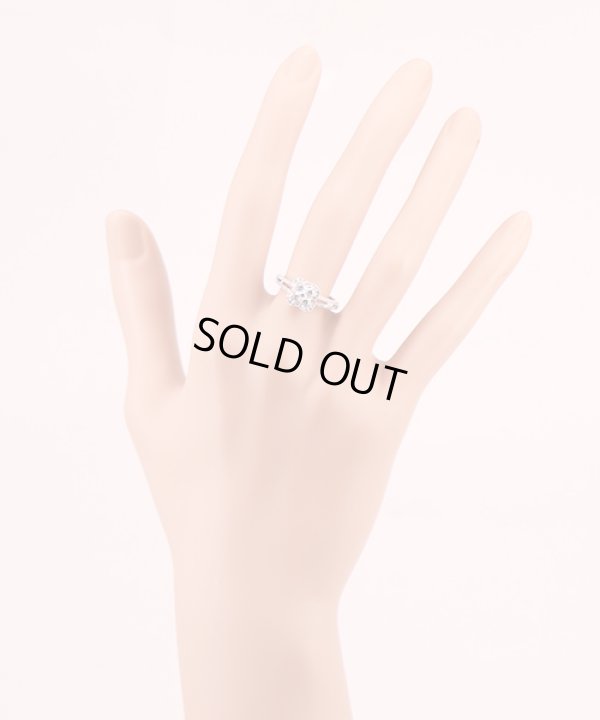 ポンテヴェキオ　K18WG ダイアイリリング 0.52ct 2.60g　装着イメージ