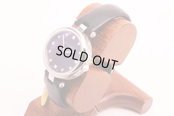 グッチ　１４１．４　ディアマンテ　黒文字盤　サイド