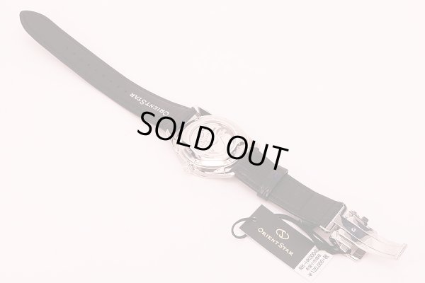 オリエントスター　コンテンポラリー　スリムデイト　ＲＫ－ＨＫ０００４　紺文字盤　革ベルト状態　裏面