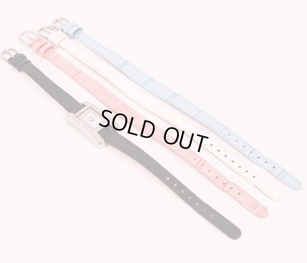 フォリフォリ　ＷＦ５Ｔ０８２ＳＰ　銀文字盤　ラインストーンベゼル　替えベルト3本