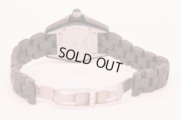 シャネル　Ｊ１２　Ｈ０６８２　黒文字盤　セラミックブレス