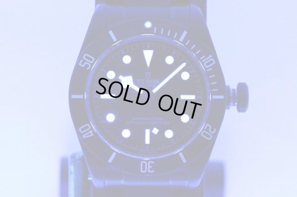 チューダー　ヘリテージ　ブラックベイダーク　７９２３０ＤＫ　黒文字盤　黒ブレス　ライト