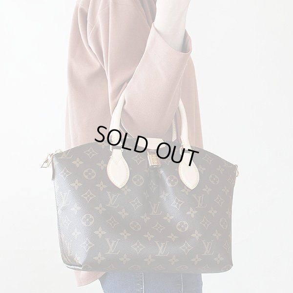 ルイ・ヴィトン　ボエシ NM PM M45986　持ったイメージ